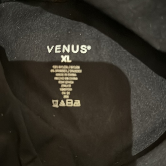 Fun and sexy Venus xl top. - Picture 5 of 5